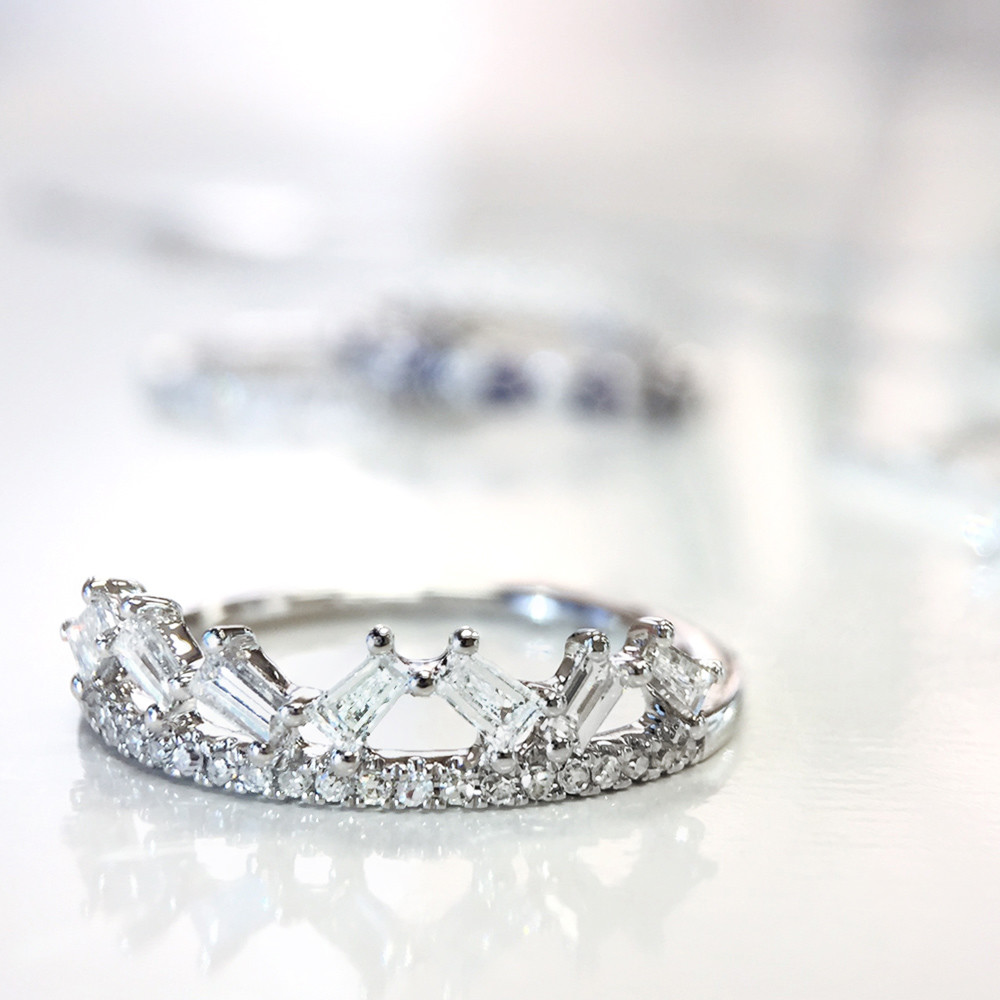 Contemporary designer baguette diamond fashion ring by Parade Design.